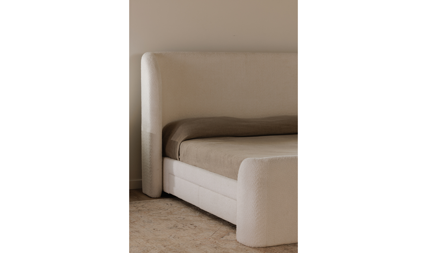 Sophia Cream Bed