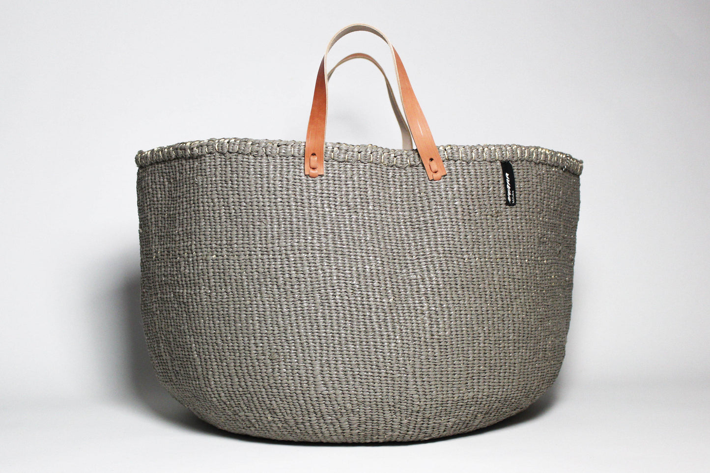 Kiondo floor basket | Warm grey with handles XXL